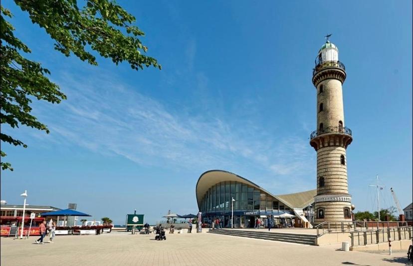 Hotel Birnbom Warnemünde Rostock Exterior foto